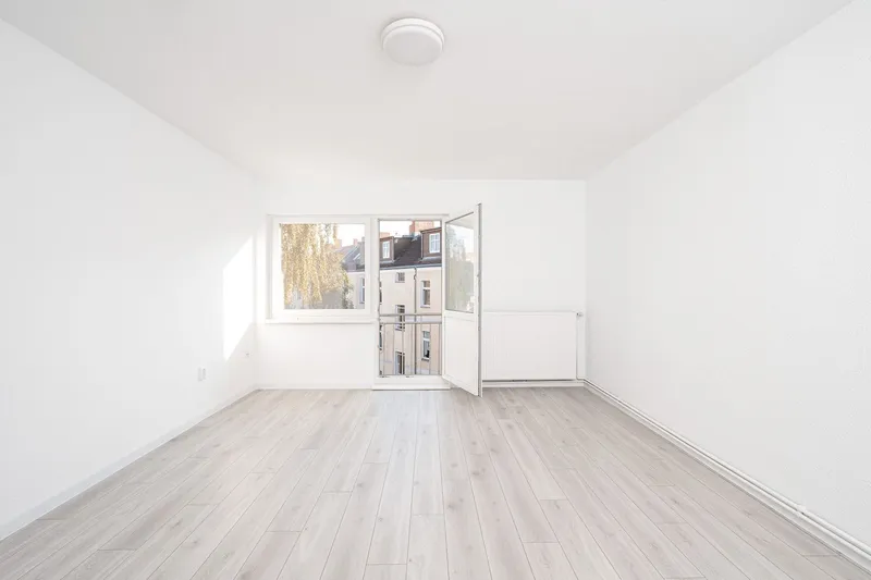 Erstbezug nach Sanierung: Helle 3 Zimmer Wohnung in ruhiger Seitenstraße Berlin Schöneberg/Friedenau — photo 1
